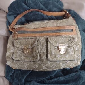 DISCONTINUED Authentic LOUIS VUITTON Lichen Green 💚 Denim Baggy pm 🛍️🍀